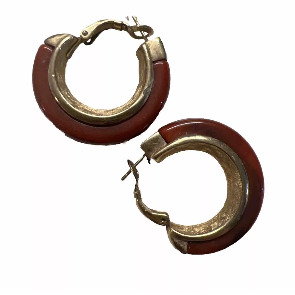 TRIFARI VINTAGE EARRINGS